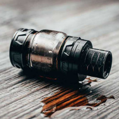 Чому тече електронна сигарета: причини протікання вейпу